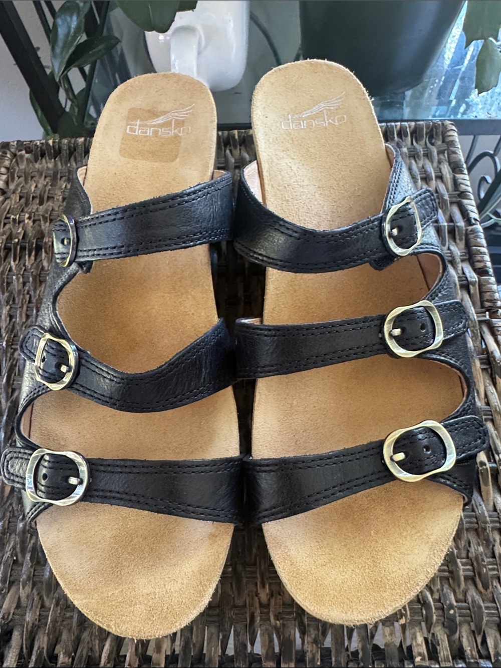 Dansko Tarin Black Leather Wedge Sandal Triple Bucke Strap Womens 41 or 10.5 -11